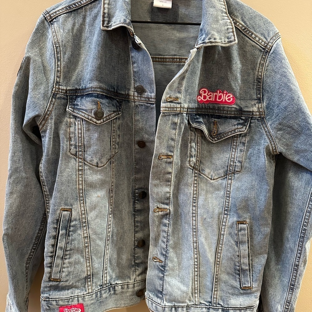 Mattel Creations Barbie The Movie Jean Jacket Rainbow Denim - Picture 5 of 8
